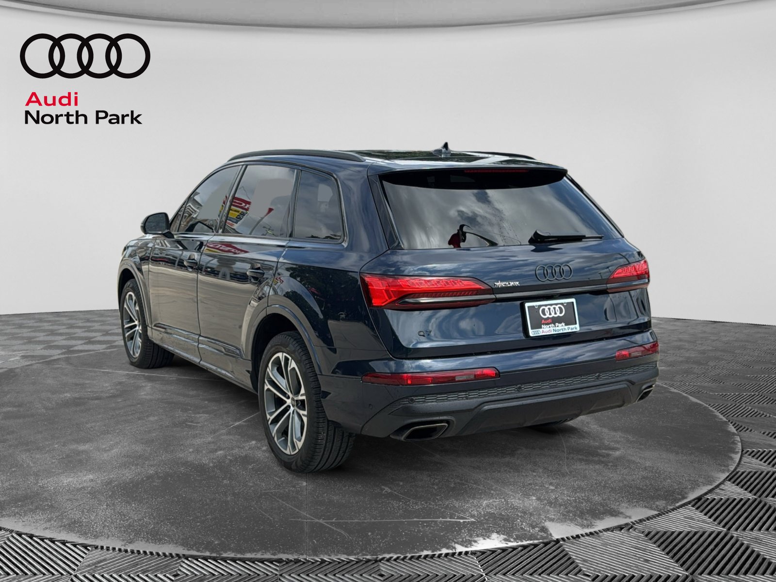 Used 2025 Audi Q7 2.0T Premium Plus AWD/4WD image 5