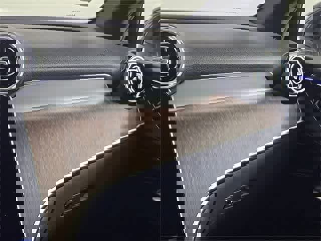 Certified 2025 Mercedes-Benz GLC 300 4MATIC image 69