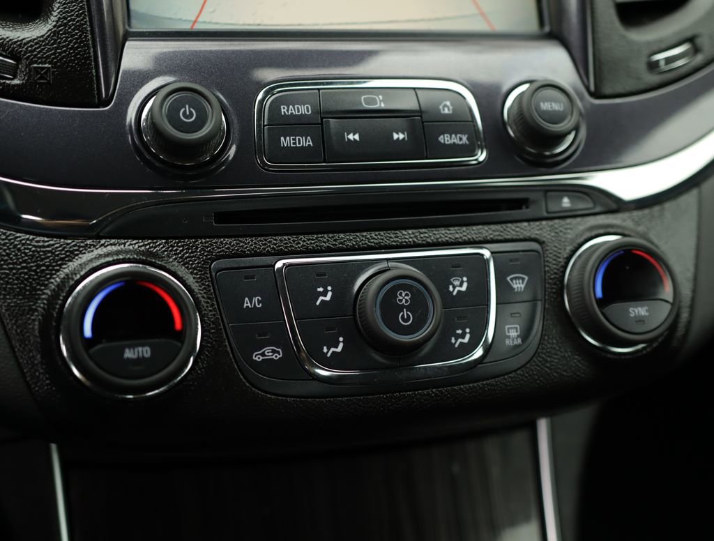 Used 2016 Chevrolet Impala LTZ image 17