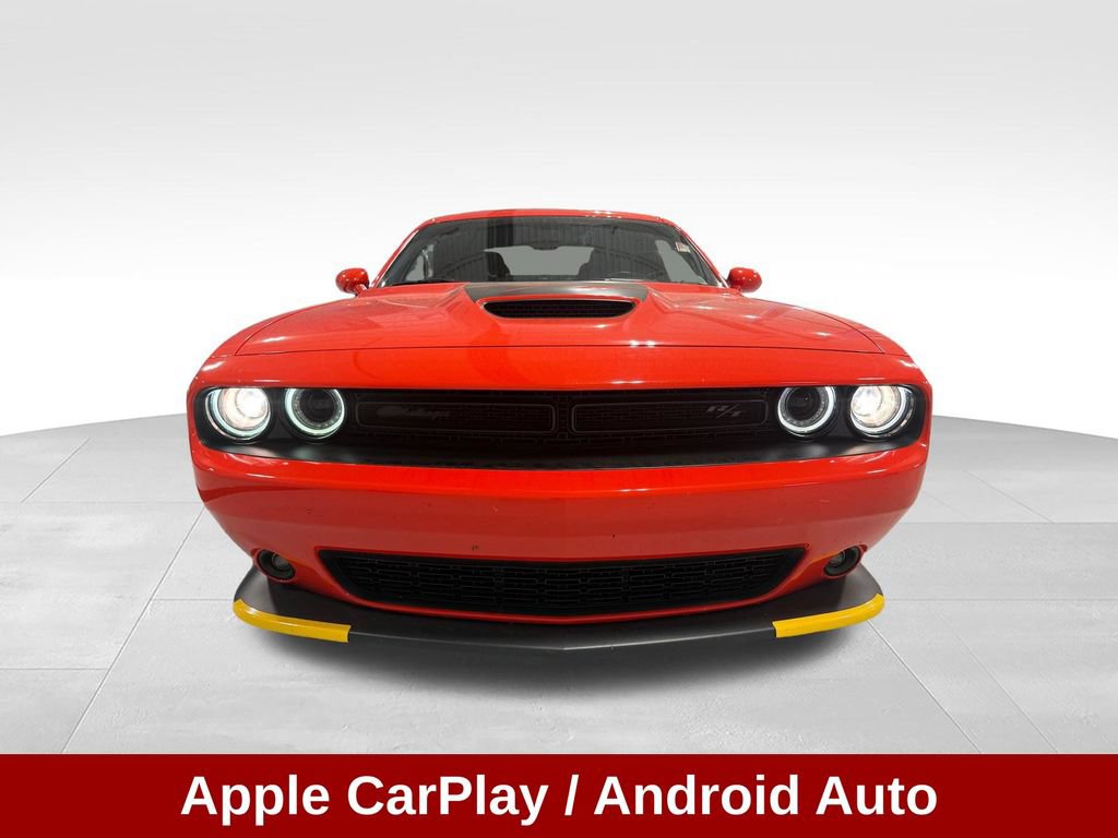 Used 2019 Dodge Challenger R/T w/ Blacktop Package RWD image 10