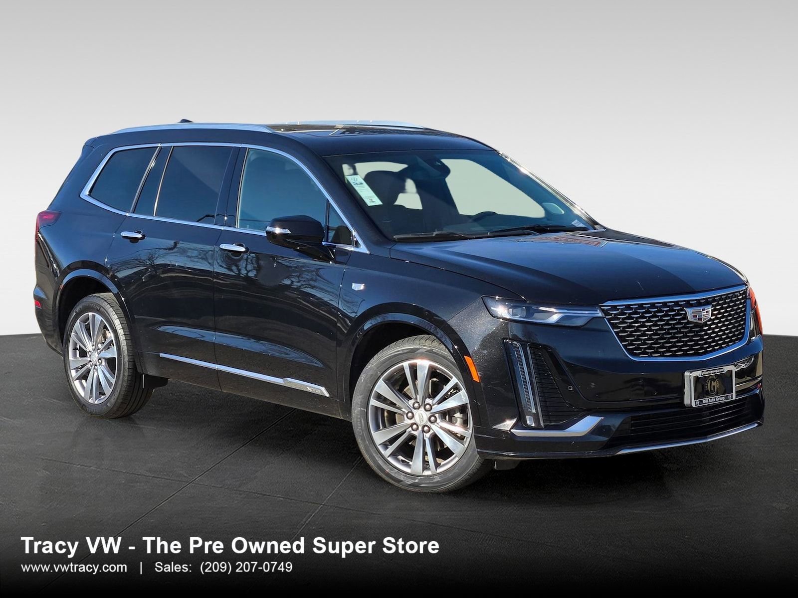 Used 2024 Cadillac XT6 Premium Luxury image 1