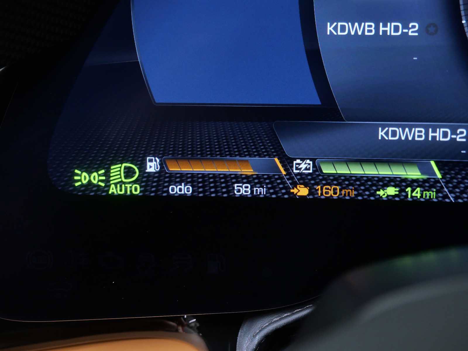 Used 2024 Ferrari SF90 Spider AWD/4WD image 25