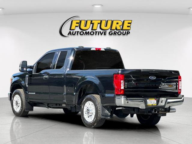 Certified 2022 Ford F250 XLT w/ XLT Value Package RWD image 5