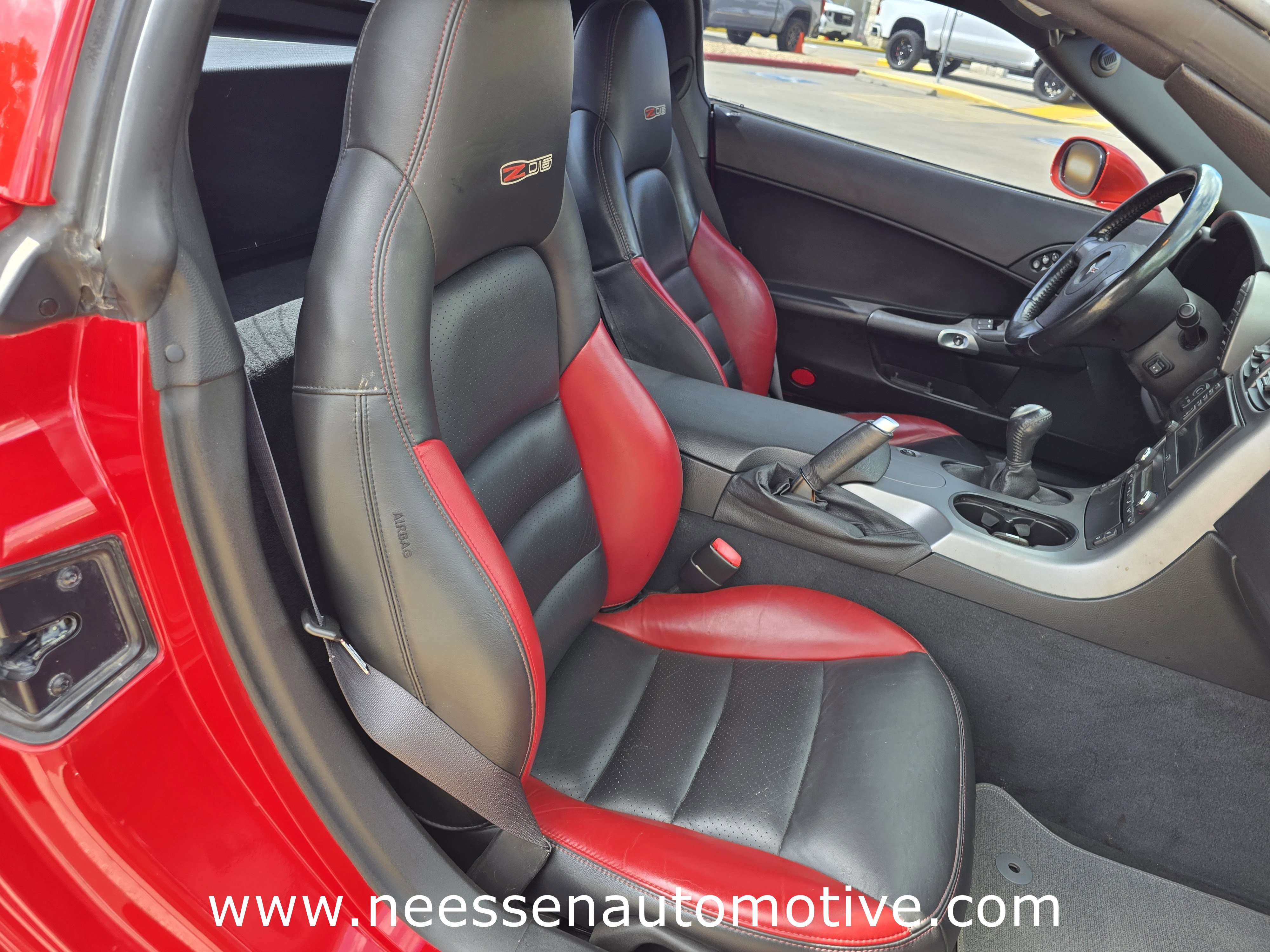 Used 2006 Chevrolet Corvette Z06 w/ Preferred Equipment Group image 17