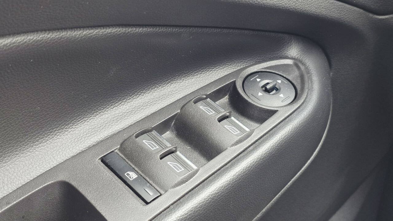 Used 2019 Ford Escape Titanium AWD/4WD image 27