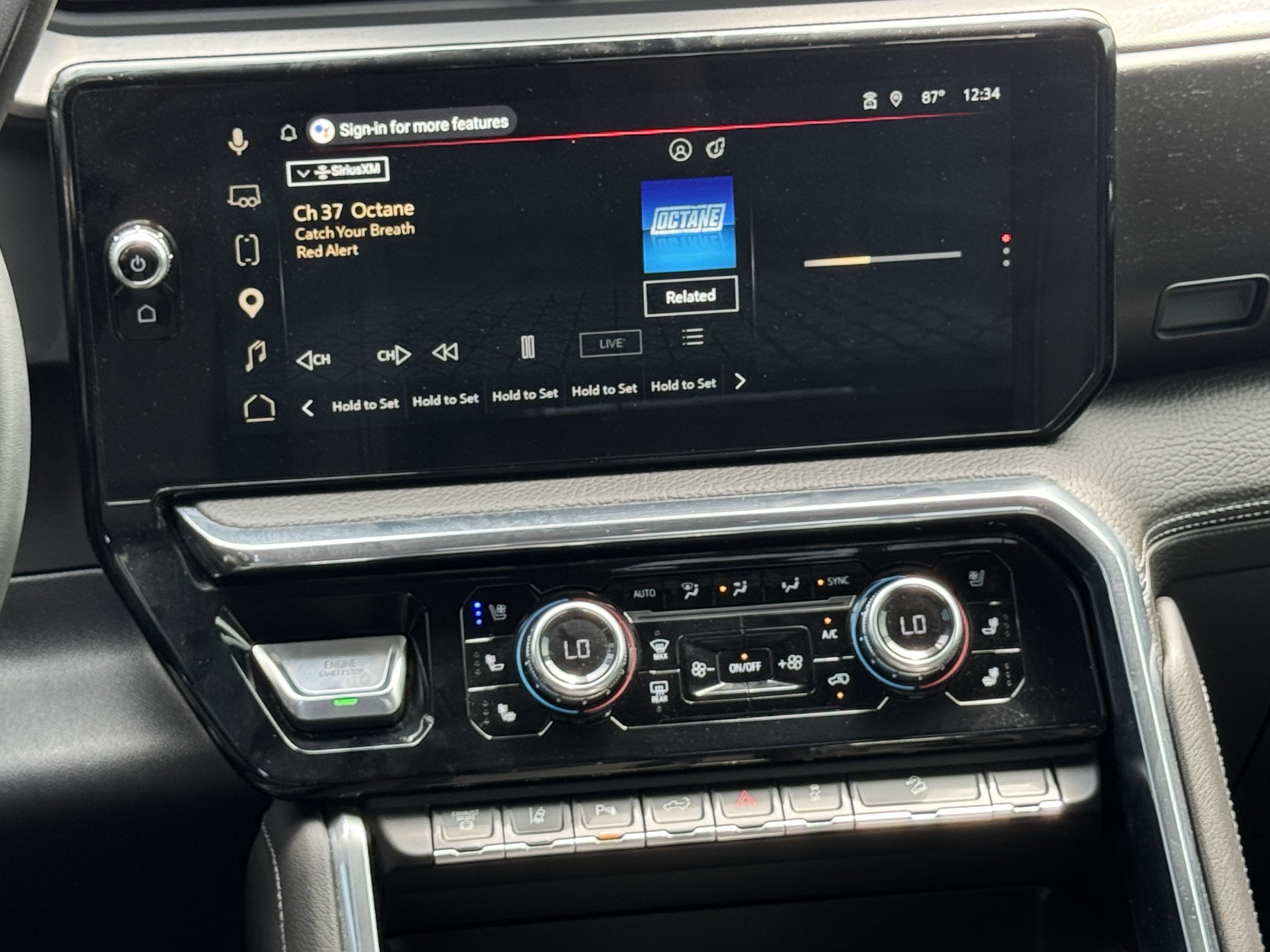 Used 2025 GMC Sierra 2500 Denali AWD/4WD image 16
