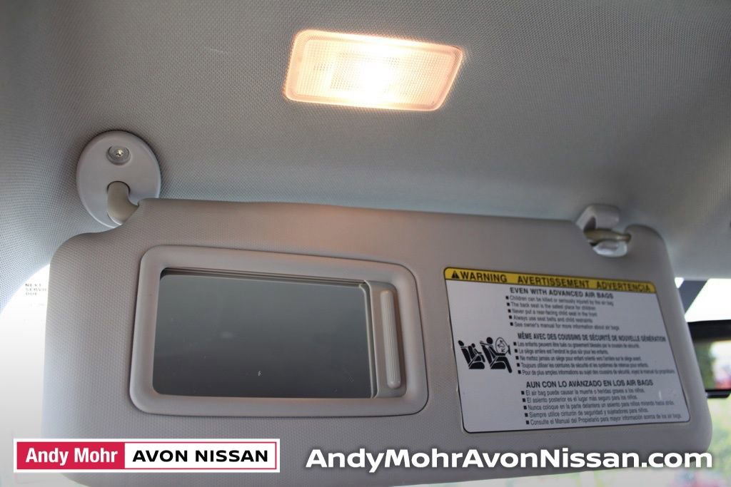 Used 2015 Toyota RAV4 LE image 38