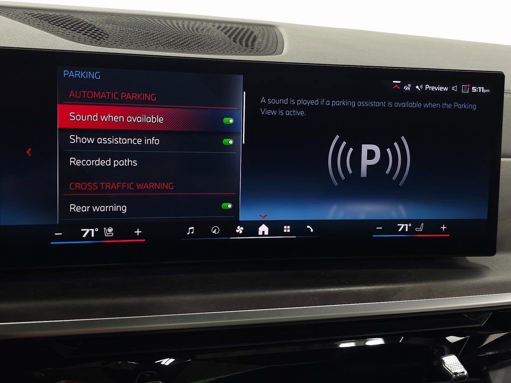 Used 2024 BMW X6 M60i w/ Dynamic Handling Package image 29