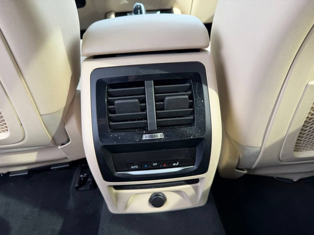 Used 2019 BMW X3 xDrive30i w/ Premium Package AWD/4WD image 13