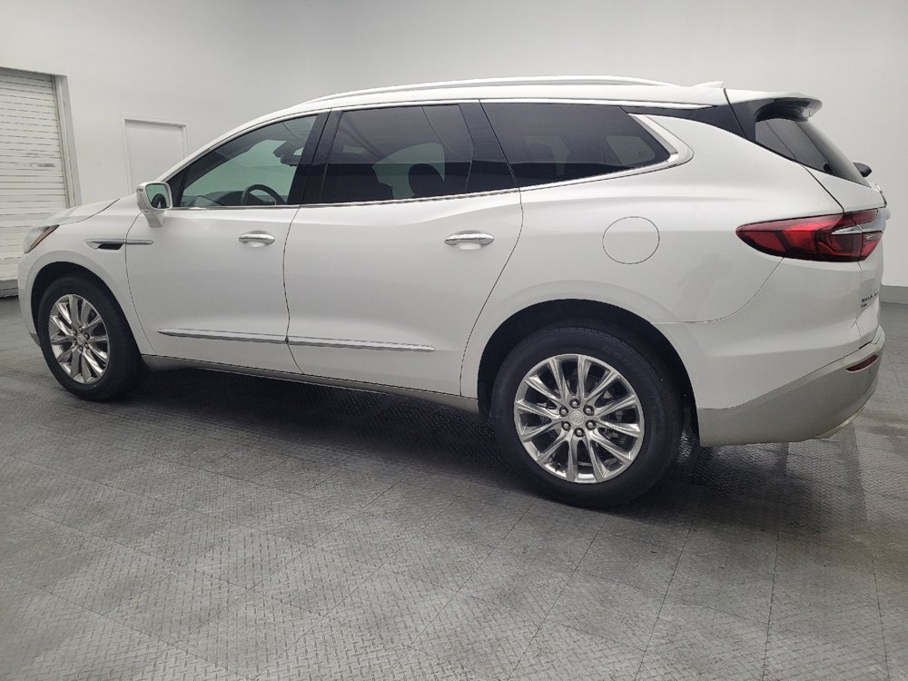 Used 2020 Buick Enclave Premium w/ Surround and Sites Package image 3