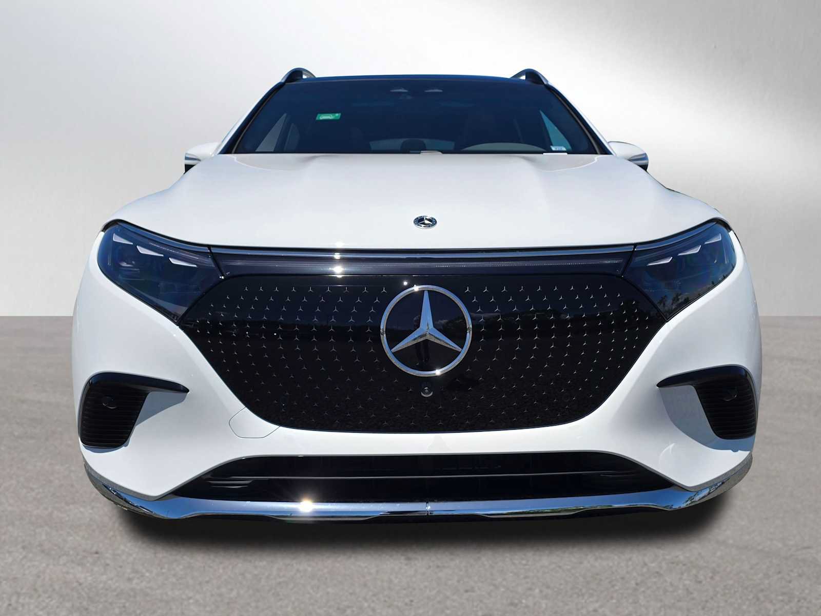 New 2026 Mercedes-Benz EQS 400 4MATIC SUV image 8