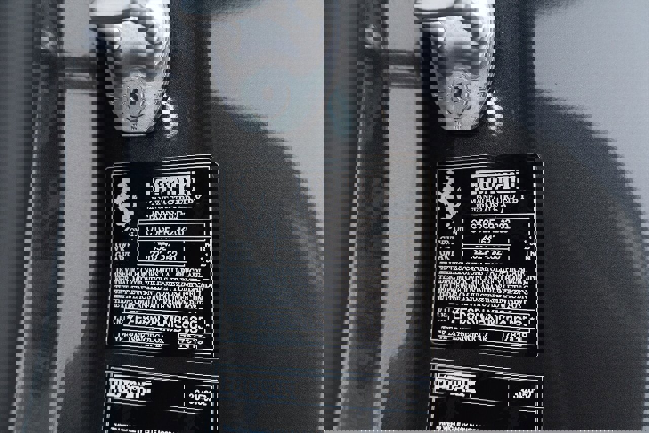 Used 2021 Ferrari Roma image 18