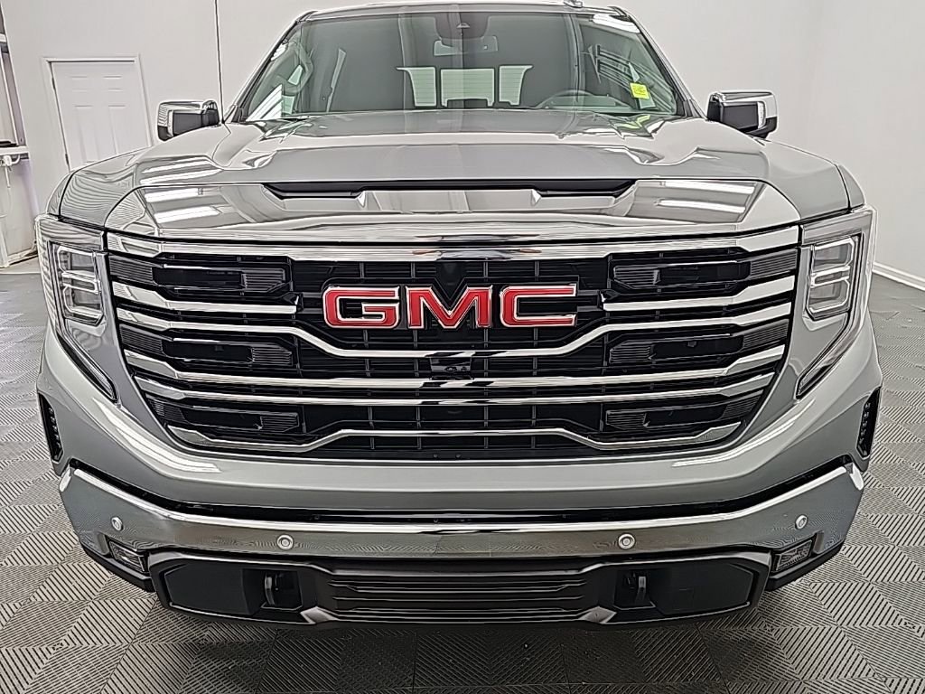 New 2026 GMC Sierra 1500 SLT w/ SLT Premium Plus Package image 3