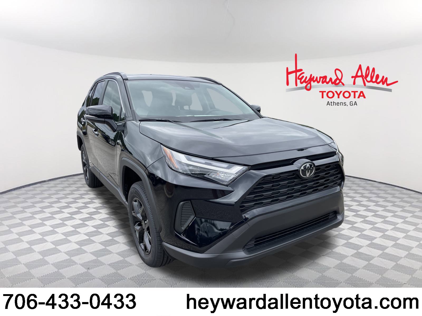 New 2025 Toyota RAV4 LE