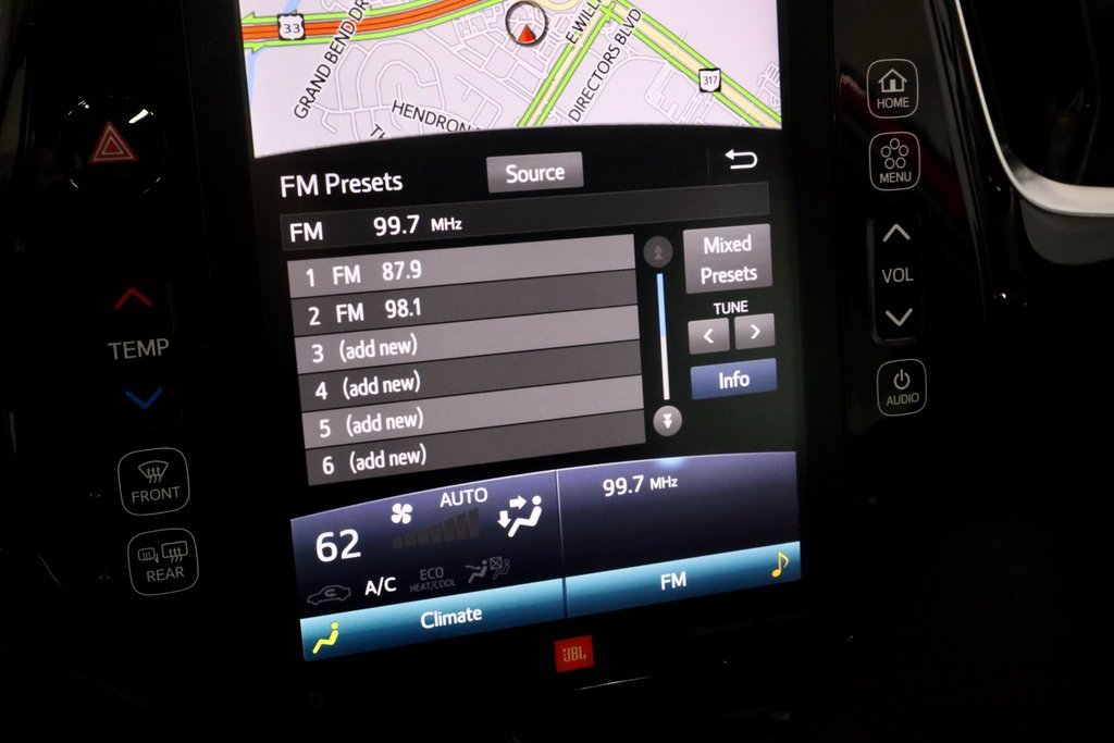 Used 2022 Toyota Prius Limited image 4