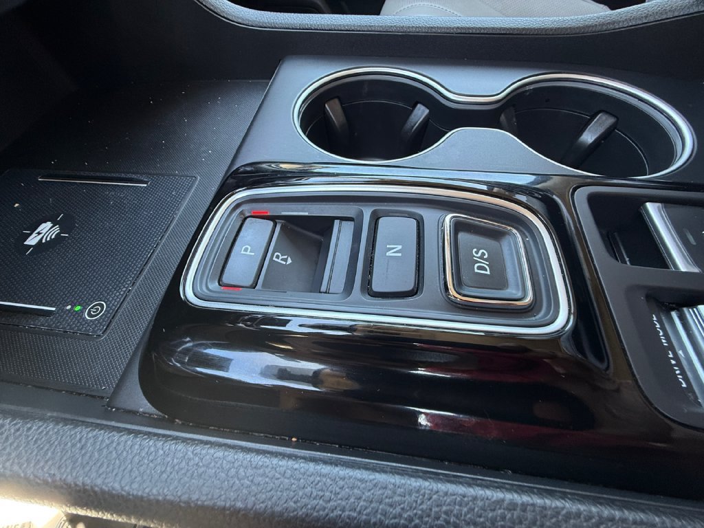 Used 2025 Honda Pilot Elite image 31