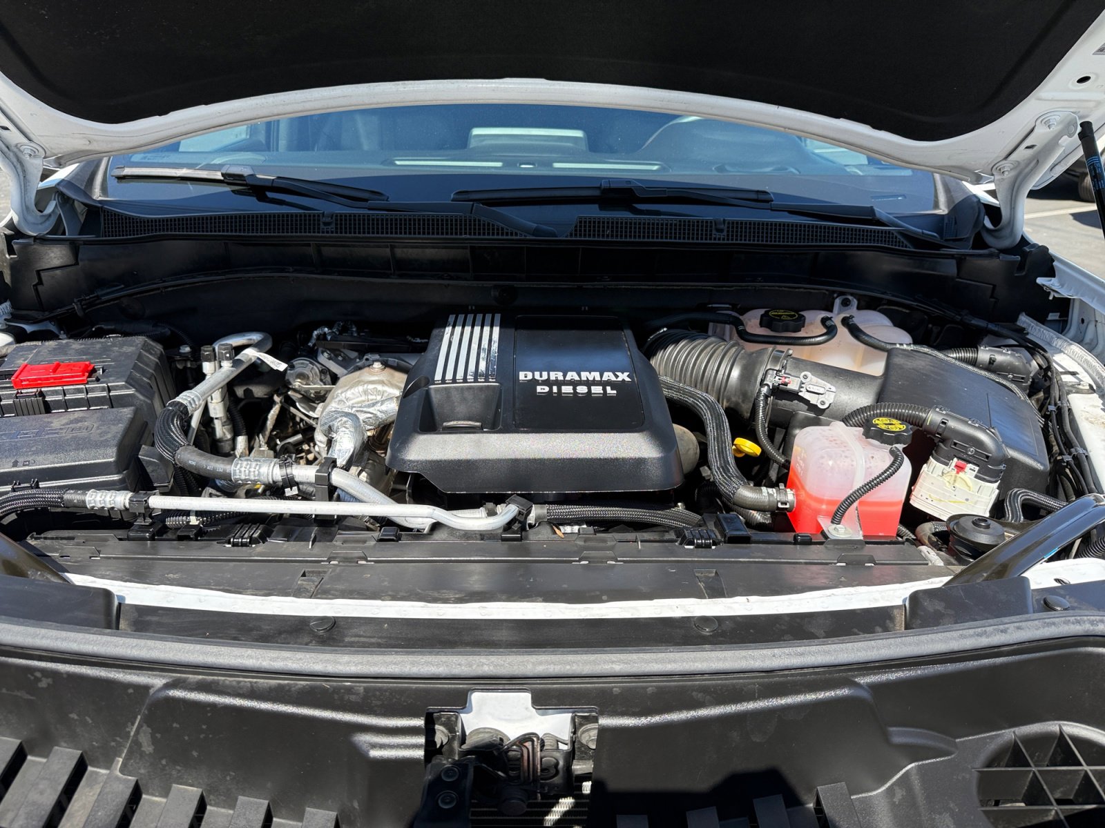 Used 2024 Chevrolet Suburban RST w/ Luxury Package image 21