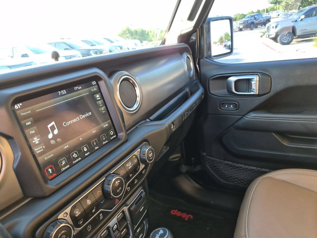 Used 2021 Jeep Wrangler Unlimited Rubicon AWD/4WD image 28