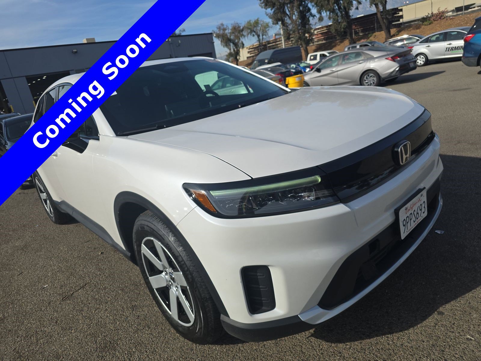 Used 2024 Honda Prologue EX image 1