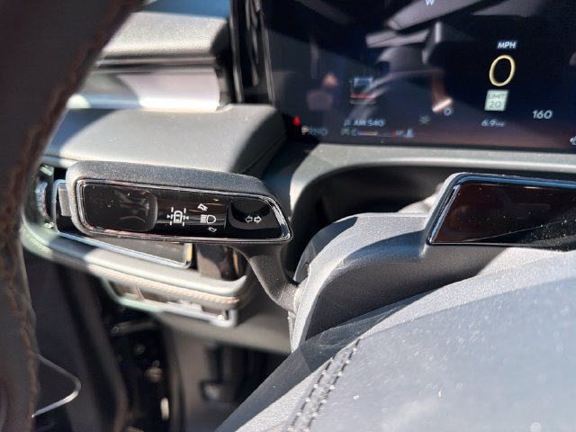 New 2027 Lincoln Aviator AWD w/ Jet Appearance Package image 27