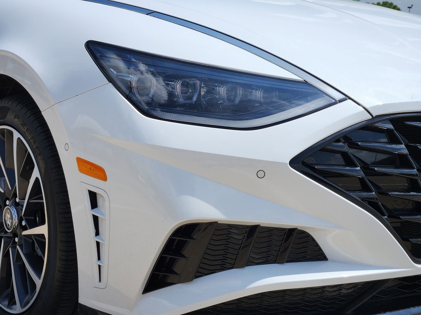 Used 2023 Hyundai Sonata Limited FWD image 9