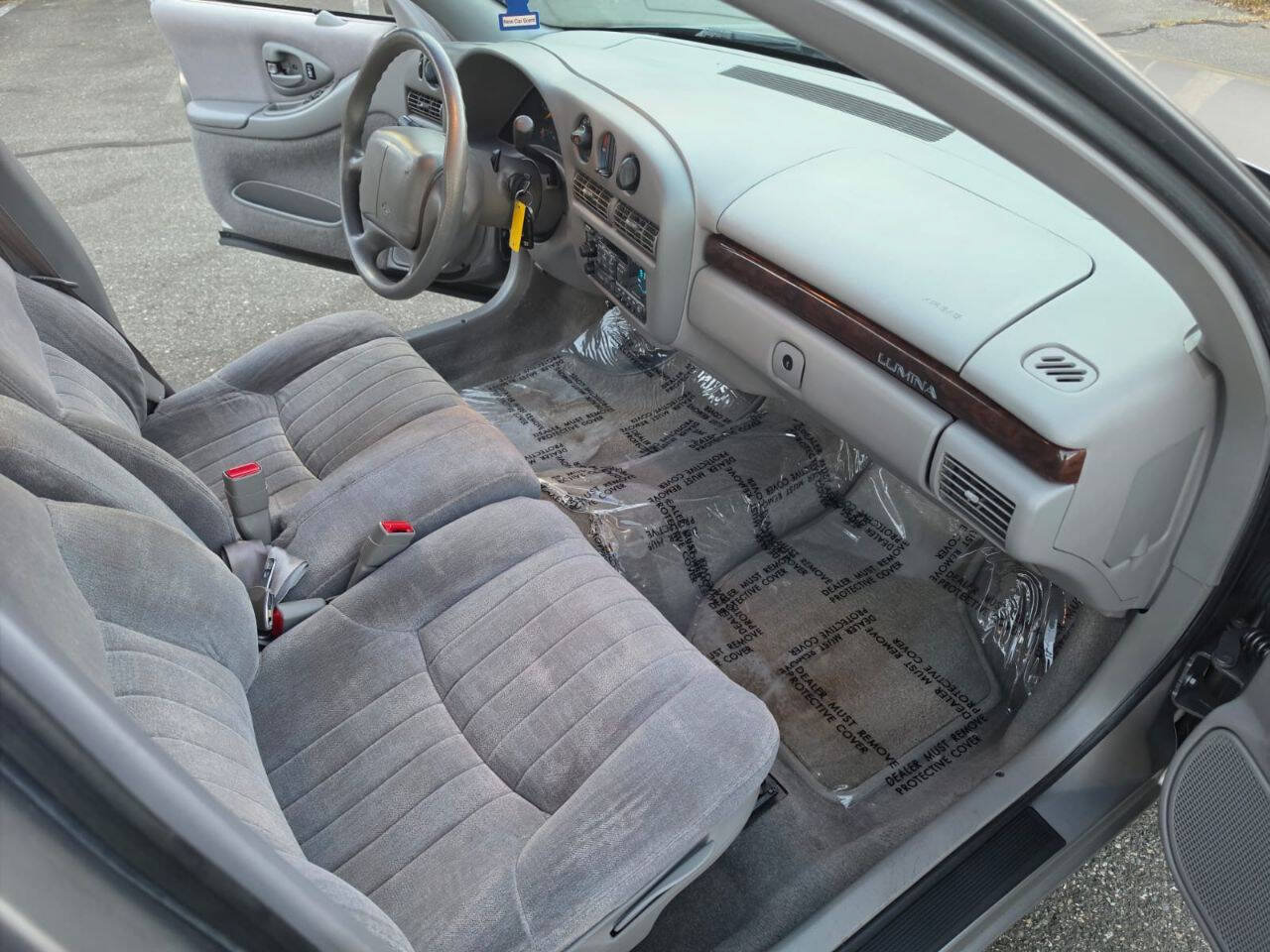 Used 1996 Chevrolet Lumina LS FWD image 23