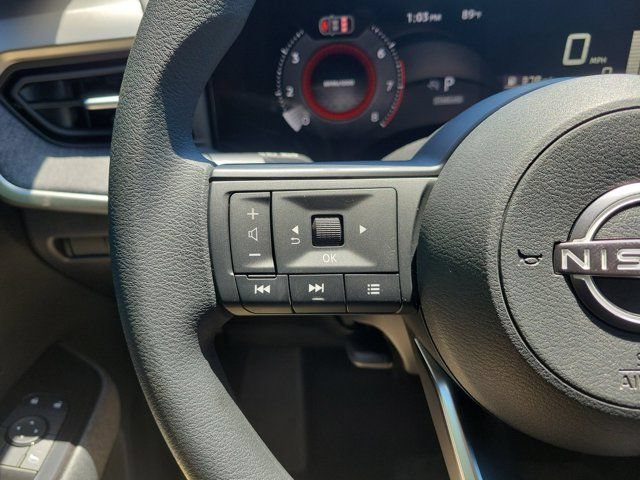 New 2026 Nissan Kicks SV w/ SV Premium Package FWD image 17