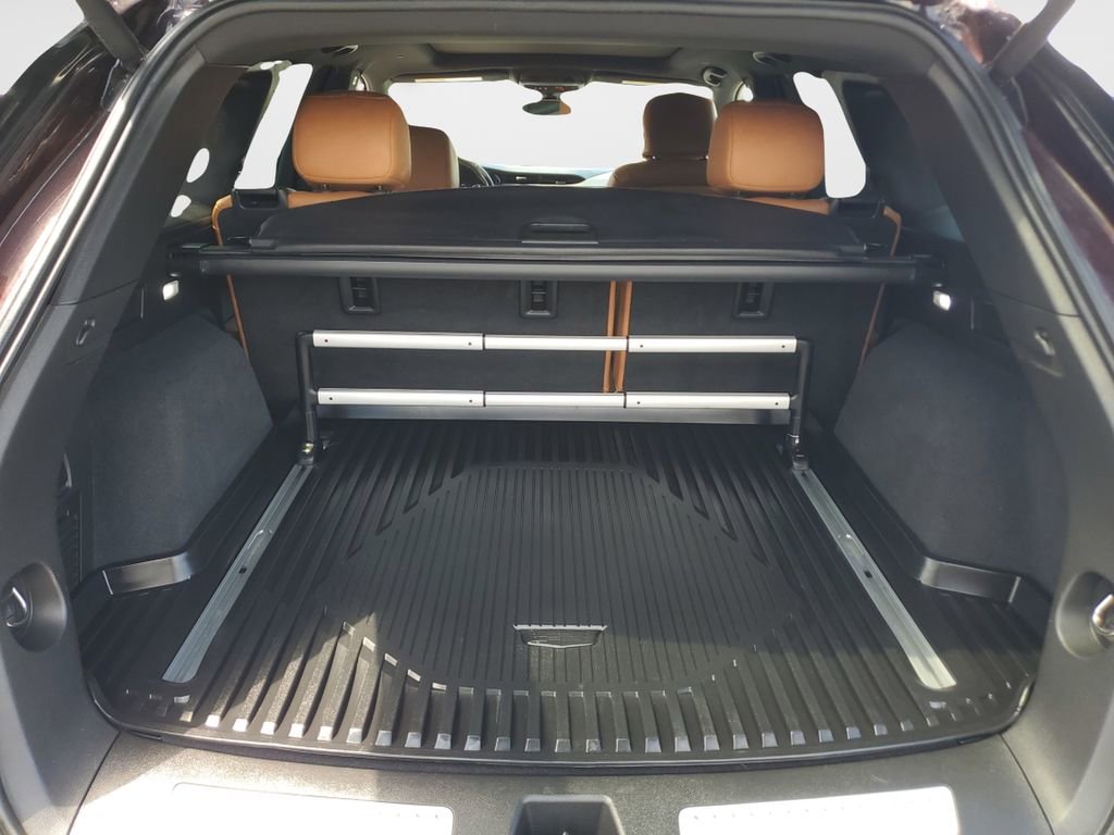 Used 2020 Cadillac XT5 Premium Luxury image 12
