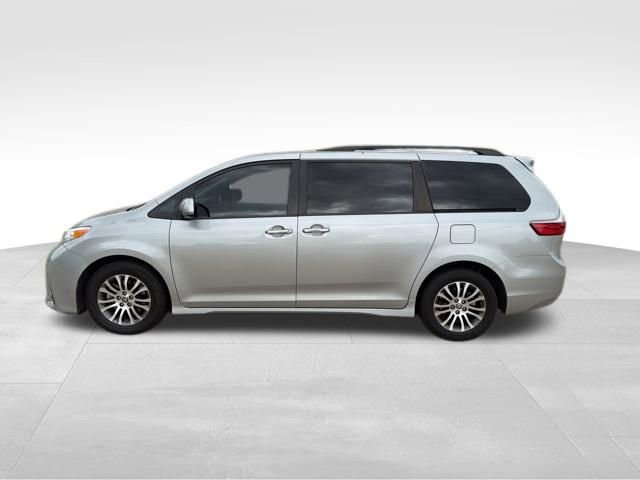 Used 2020 Toyota Sienna XLE FWD image 7