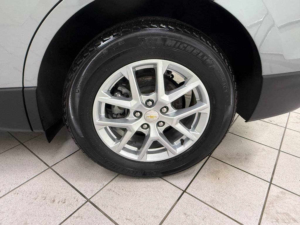 Certified 2024 Chevrolet Equinox LT w/ LPO, Floor Liner Package FWD image 13