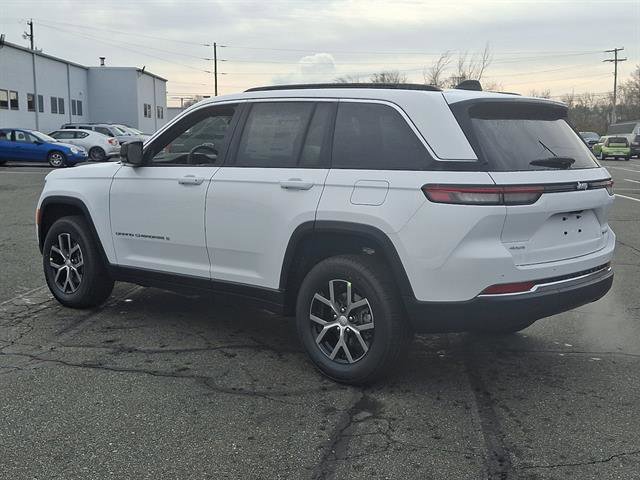 New 2025 Jeep Grand Cherokee Limited image 3