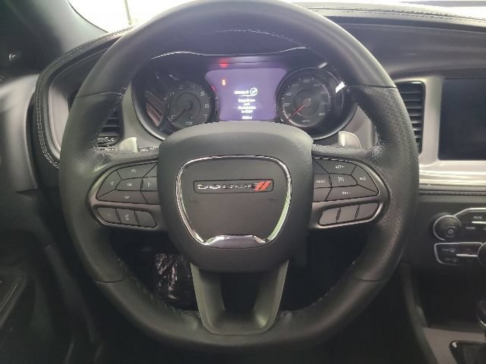 Used 2023 Dodge Charger R/T w/ Plus Group RWD image 28