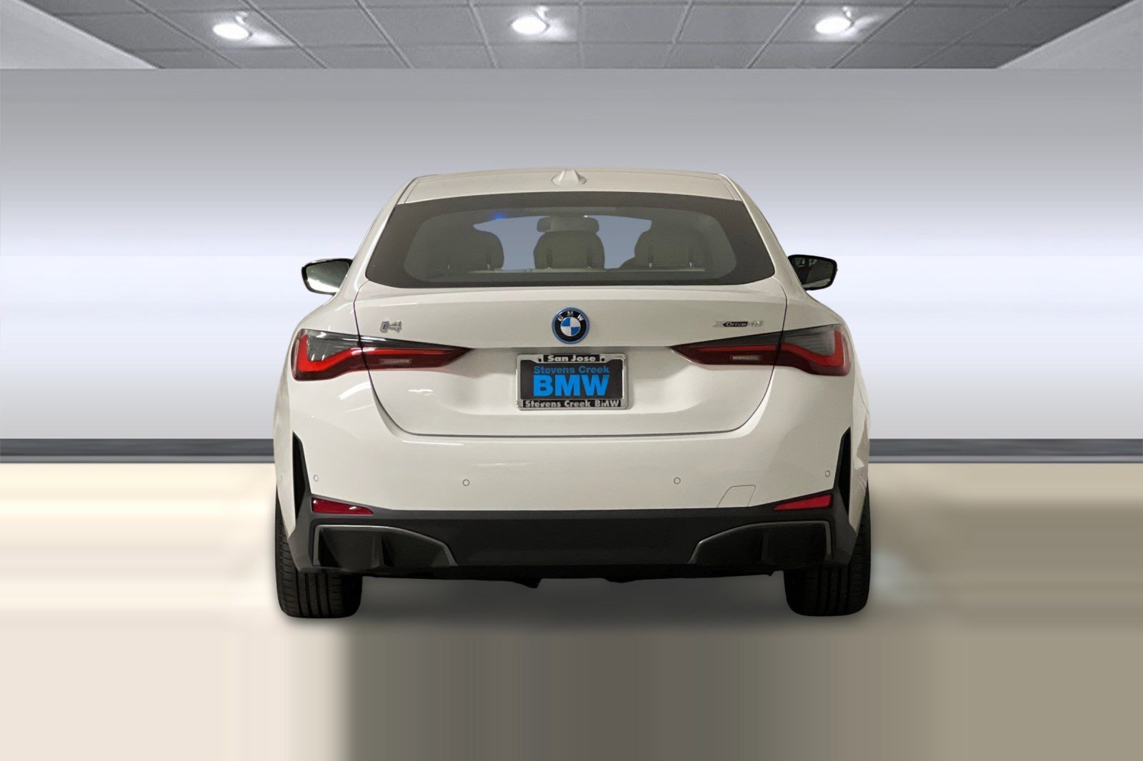 Used 2025 BMW i4 xDrive40i w/ Premium Package image 10