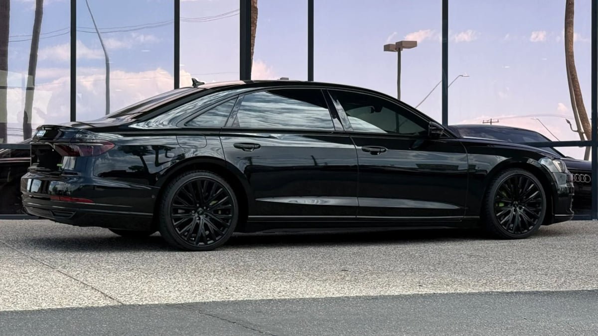 Used 2019 Audi A8 L 3.0T w/ Executive Package AWD/4WD image 14