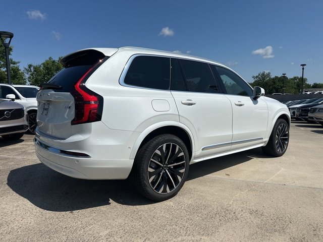 New 2026 Volvo XC90 B6 Plus w/ Protection Package Premier image 7