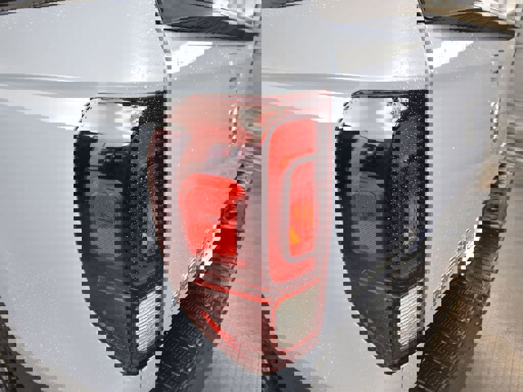 Used 2022 Honda Ridgeline Black Edition image 12