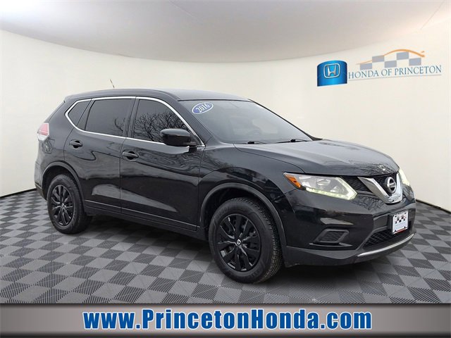 Used 2016 Nissan Rogue S image 1