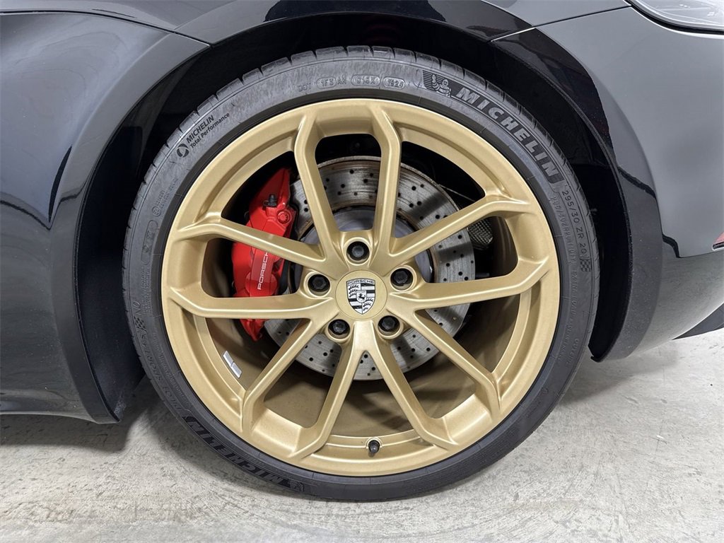 Certified 2021 Porsche 718 Boxster Spyder image 14