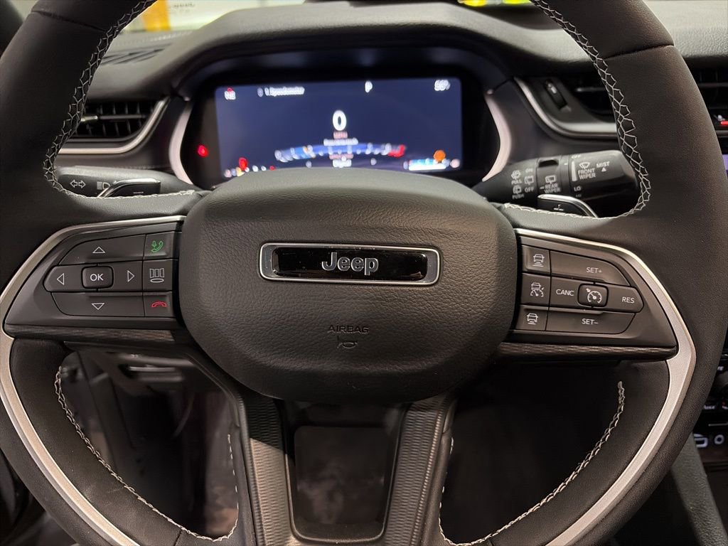 Certified 2024 Jeep Grand Cherokee L Altitude image 15