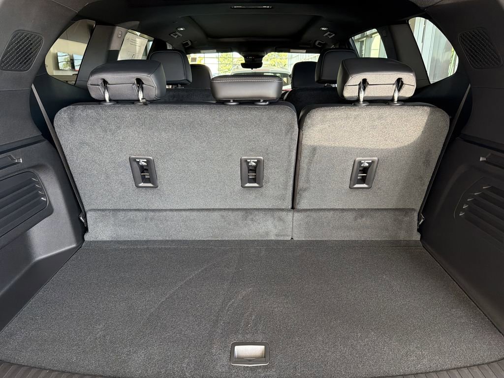 New 2026 Buick Enclave Sport Touring w/ Power Package image 17