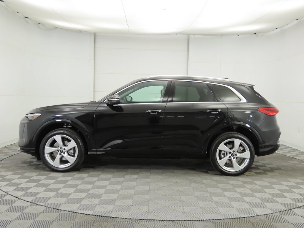 Used 2025 Audi Q5 Premium Plus w/ Premium Plus AWD/4WD image 9