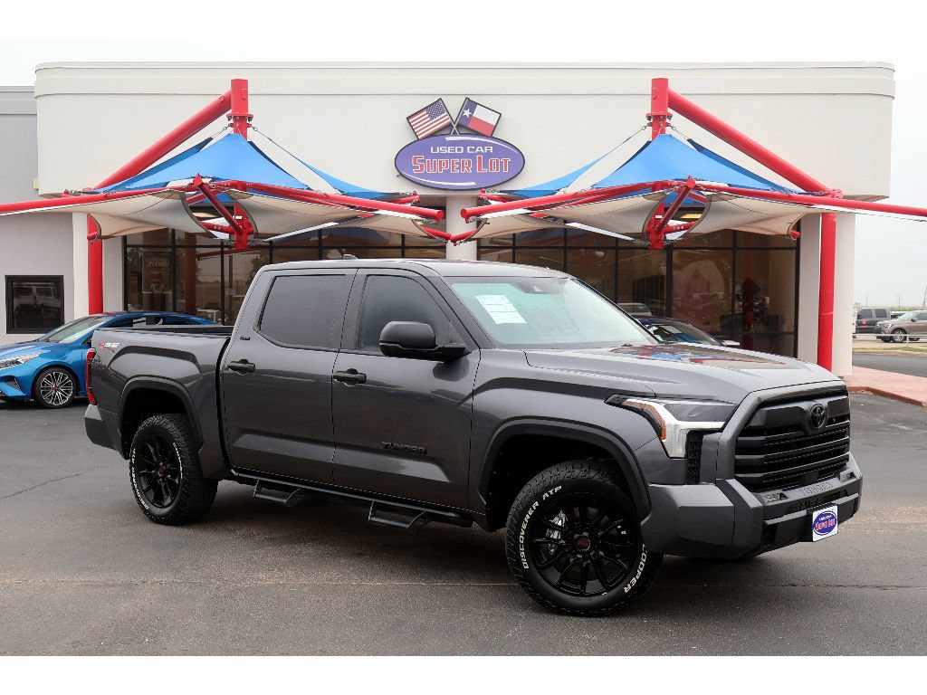 Used 2023 Toyota Tundra SR5 AWD/4WD image 1