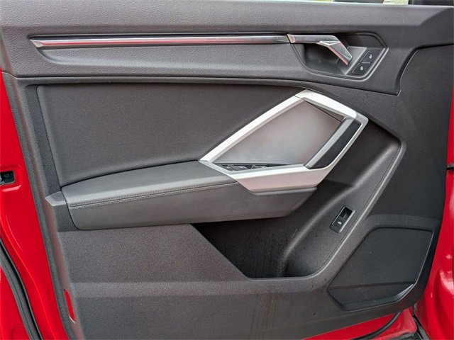 Used 2021 Audi Q3 2.0T Premium image 15