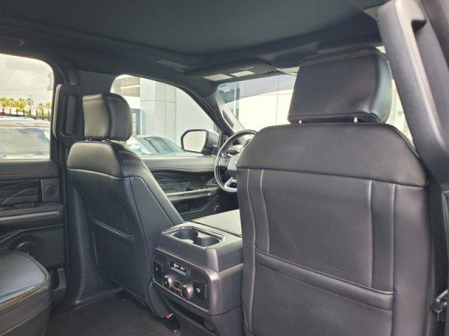 Certified 2024 Ford Expedition Max Platinum RWD image 34