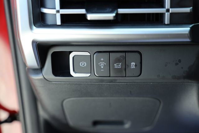 Used 2024 Hyundai Santa Fe SEL image 18