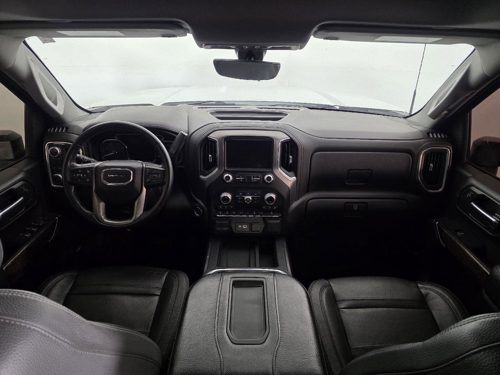Used 2020 GMC Sierra 2500 Denali w/ Denali Ultimate Package image 24
