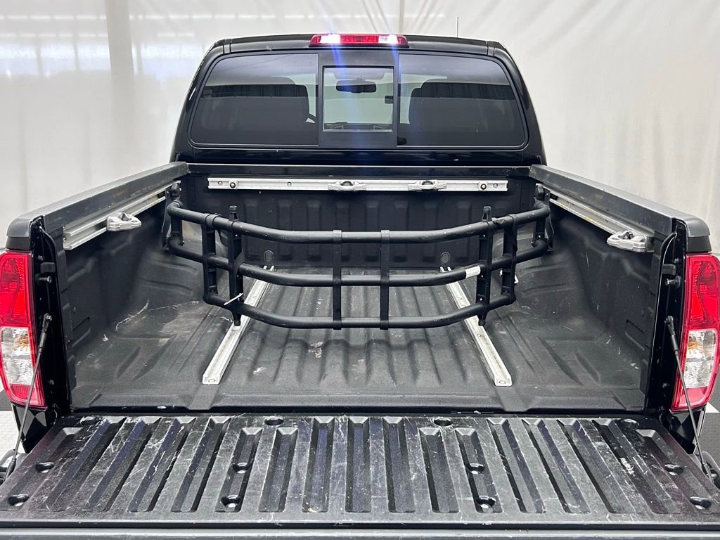 Used 2014 Nissan Frontier PRO-4X image 18