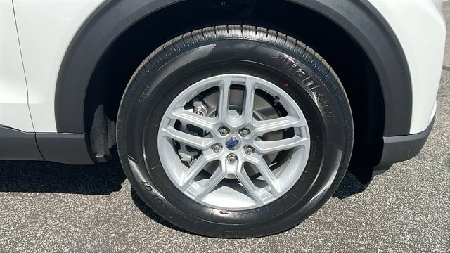 New 2026 Ford Explorer Active w/ Active Comfort Package RWD image 10