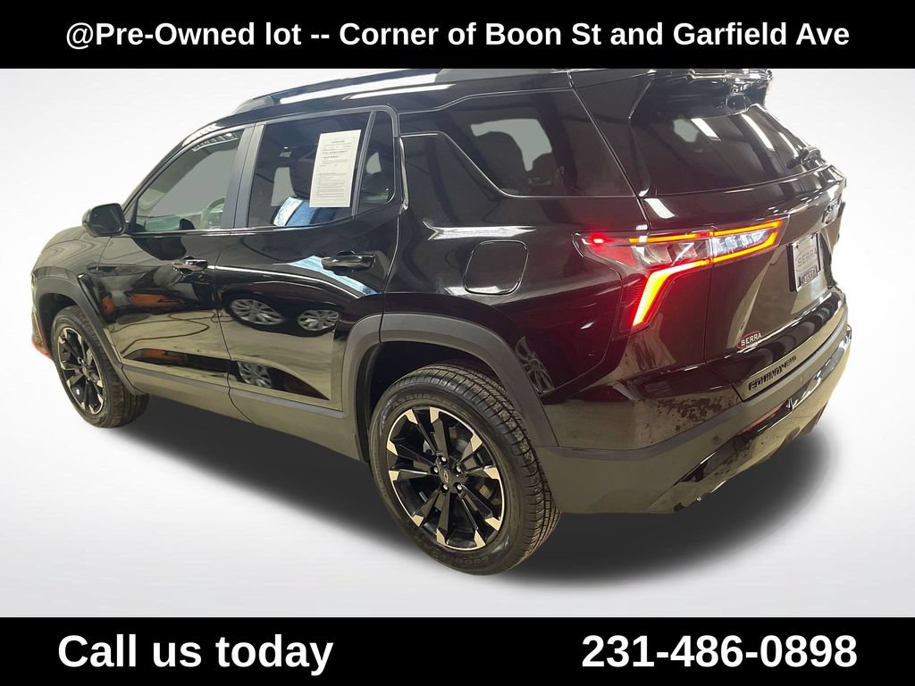 Used 2025 Chevrolet Equinox RS w/ Safety and Technology Package AWD/4WD image 4
