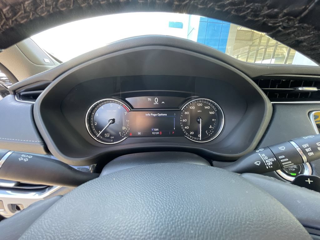 Used 2020 Cadillac XT4 Premium Luxury w/ Enhanced Visibility Package FWD image 11